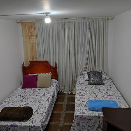 Panoramico Hotel Medellín Buitenkant foto